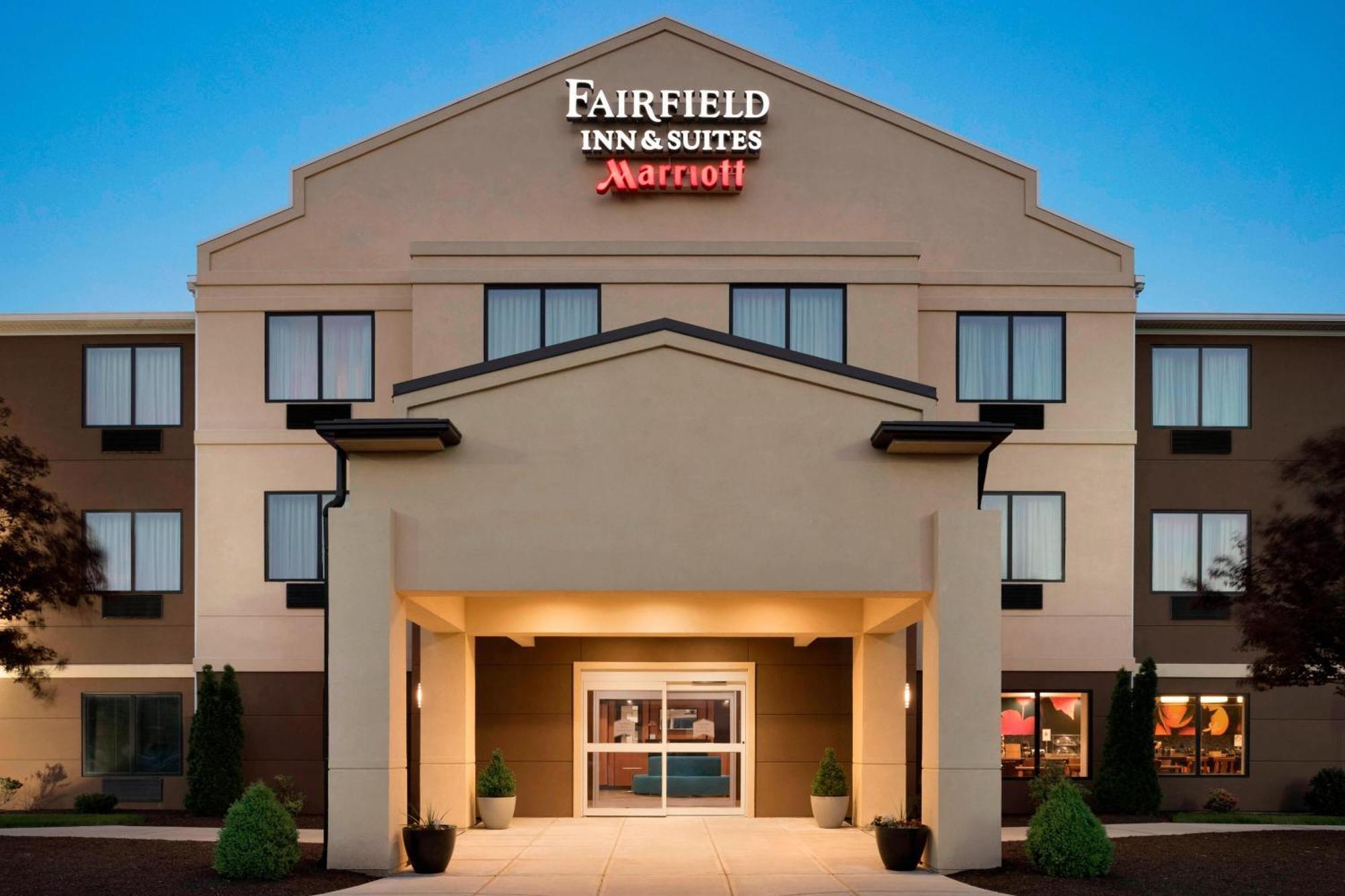 Fairfield Inn & Suites Hartford Manchester Exterior foto