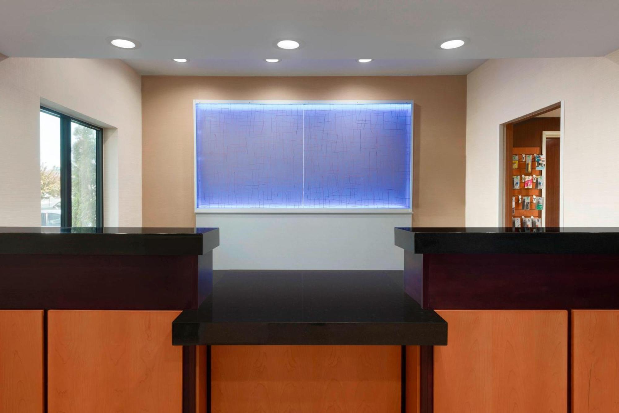 Fairfield Inn & Suites Hartford Manchester Exterior foto